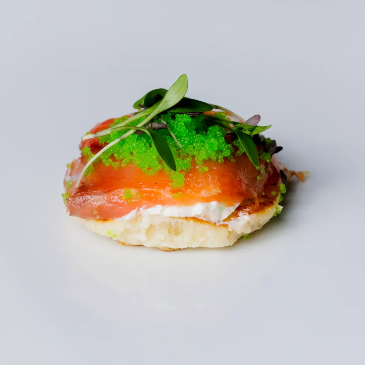 Jólaréttir Reykjavík Asian - Reyktur lax á blini